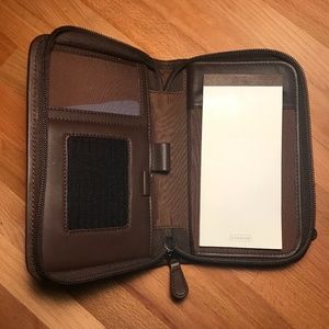 COACH Palm Pilot Ziperred Organizer
